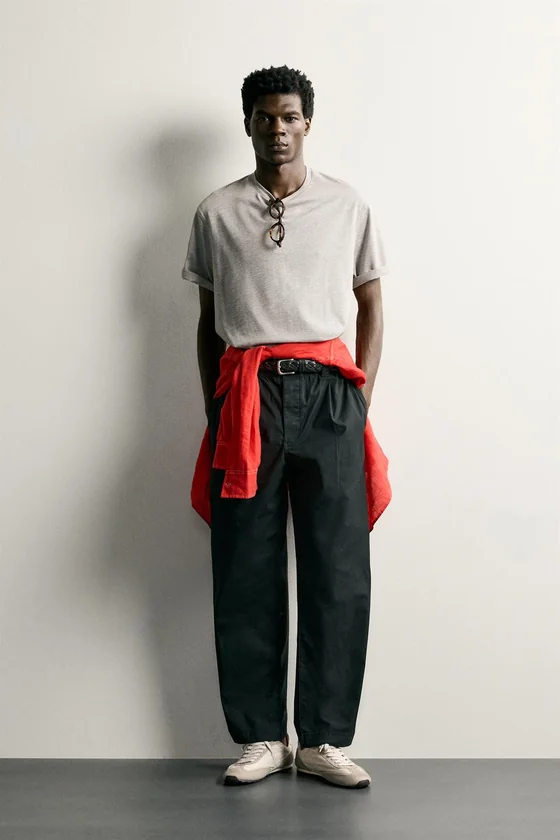 БРЮКИ RELAXED FIT СО СКЛАДКАМИ