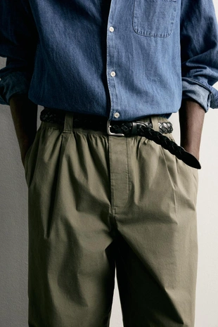 Брюки Relaxed Fit со складками- Заказать в России