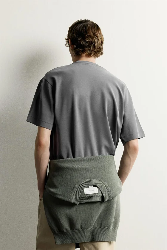 ФУТБОЛКА RELAXED FIT SOFT