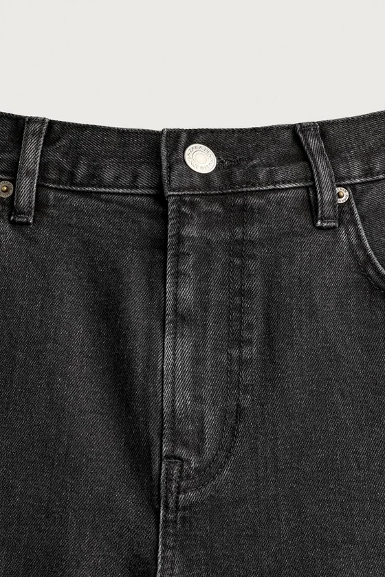УКОРОЧЕННЫЕ ДЖИНСЫ SLIM FIT