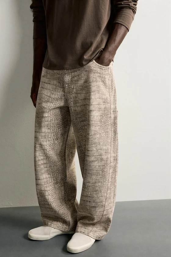 БРЮКИ RELAXED FIT С АНИМАЛИСТИЧНЫМ ПРИНТОМ