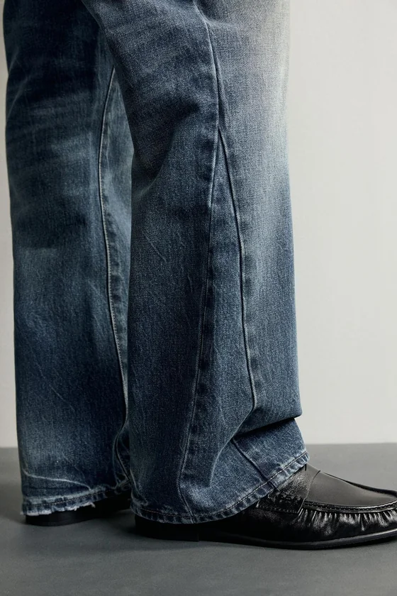 ДЖИНСЫ FLARE FIT