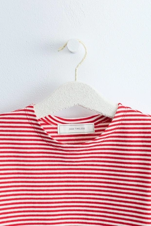 Zara Timeless — футболка в полоску