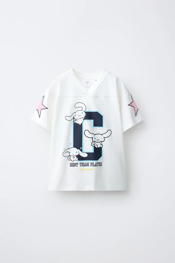 ФУТБОЛКА VARSITY CINNAMOROLL © SANRIO