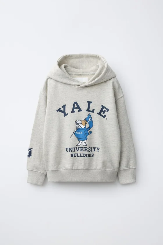 ХУДИ С ПРИНТОМ YALE™