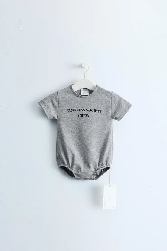 Боди zara timeless с принтом слогана