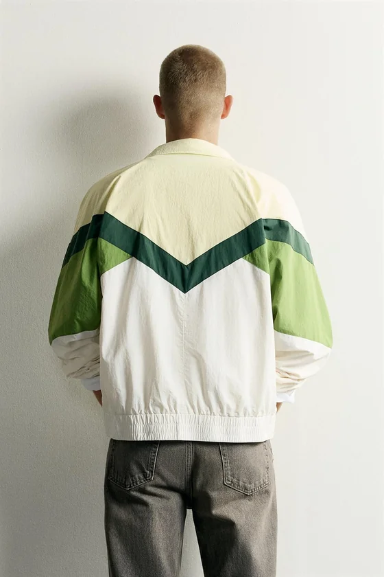 КУРТКА ИЗ ТЕХНИЧЕСКОЙ ТКАНИ COLOR BLOCK