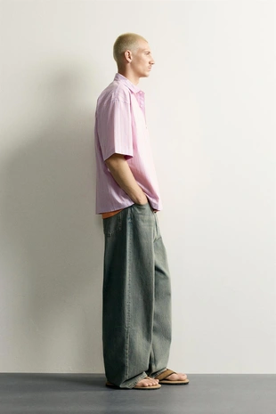 Рубашка Boxy Fit в полоску с вышивкой