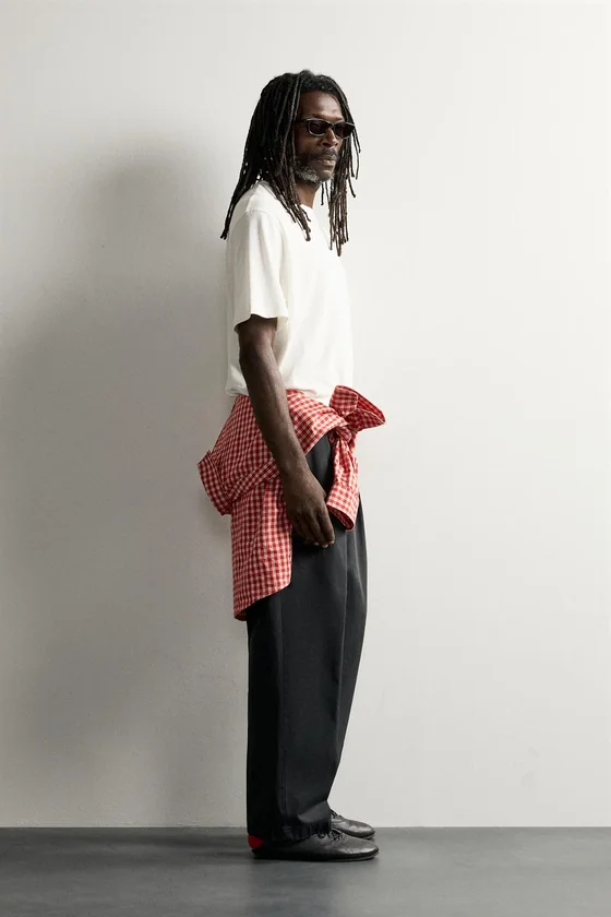 Футболка с карманом Aaron Levine x Zara