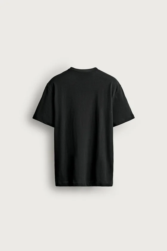 ФУТБОЛКА С КАРМАНОМ AARON LEVINE X ZARA
