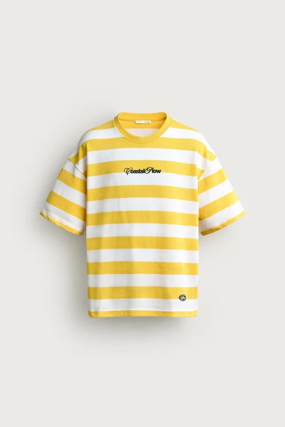 ФУТБОЛКА RELAXED FIT В ПОЛОСКУ С ТЕКСТОВЫМ ПРИНТОМ
