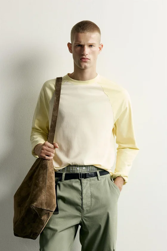 ФУТБОЛКА RELAXED FIT В СТИЛЕ КОЛОР-БЛОК