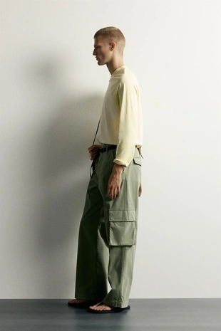 Футболка Relaxed Fit в стиле колор-блок- Заказать в России