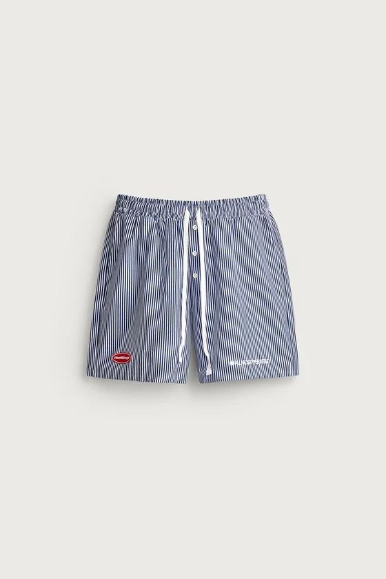 ШОРТЫ RELAXED FIT В ПОЛОСКУ С НАШИВКАМИ