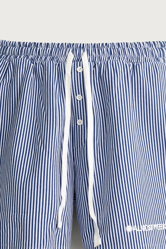 ШОРТЫ RELAXED FIT В ПОЛОСКУ С НАШИВКАМИ