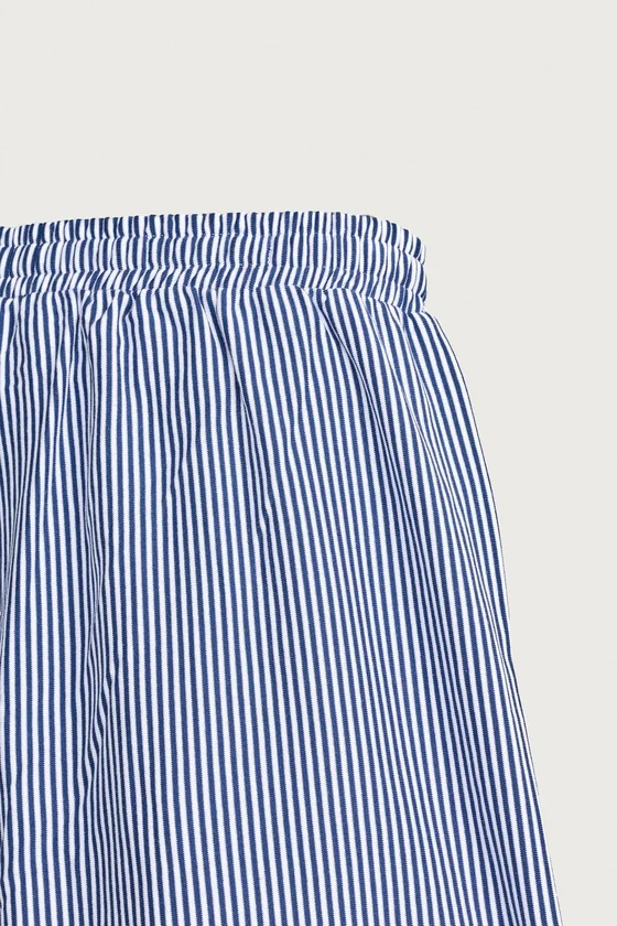 ШОРТЫ RELAXED FIT В ПОЛОСКУ С НАШИВКАМИ