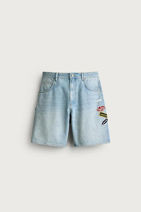 ДЖИНСОВЫЕ ШОРТЫ RELAXED FIT С НАШИВКАМИ
