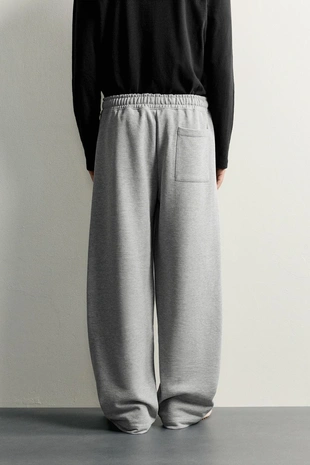 Базовые брюки-джоггеры Straight Fit- Заказать в России