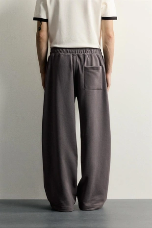 Базовые брюки-джоггеры Straight Fit- Заказать в России
