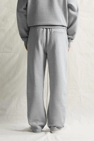 Спортивные брюки Relaxed Fit- Заказать в России