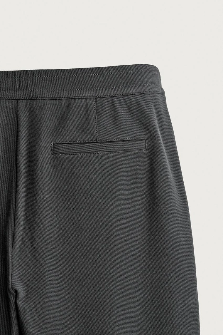 Брюки свободного кроя comfortable fit