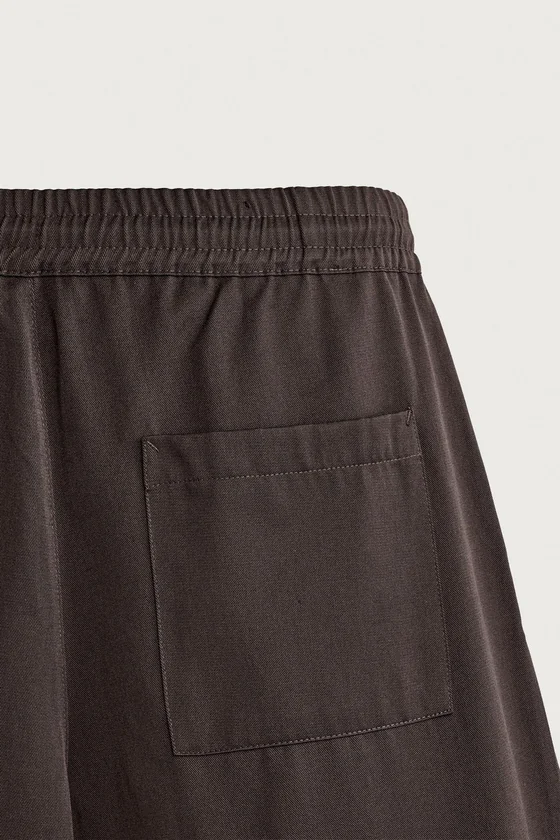 БРЮКИ BALLOON FIT С БОКОВЫМИ ЗАЩИПАМИ