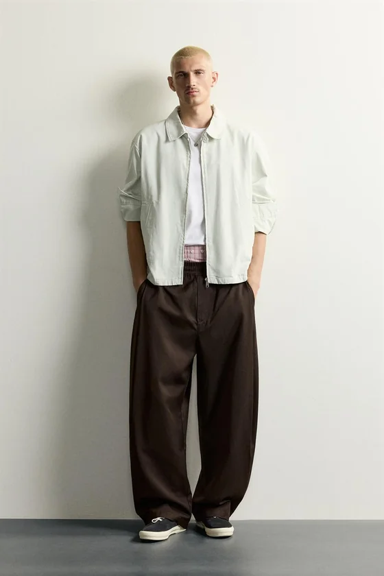 БРЮКИ BALLOON FIT С БОКОВЫМИ ЗАЩИПАМИ