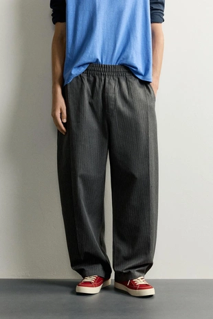 Брюки Balloon Fit с боковыми защипами