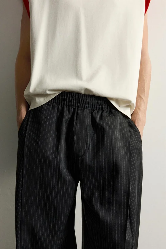 БРЮКИ BALLOON FIT С БОКОВЫМИ ЗАЩИПАМИ