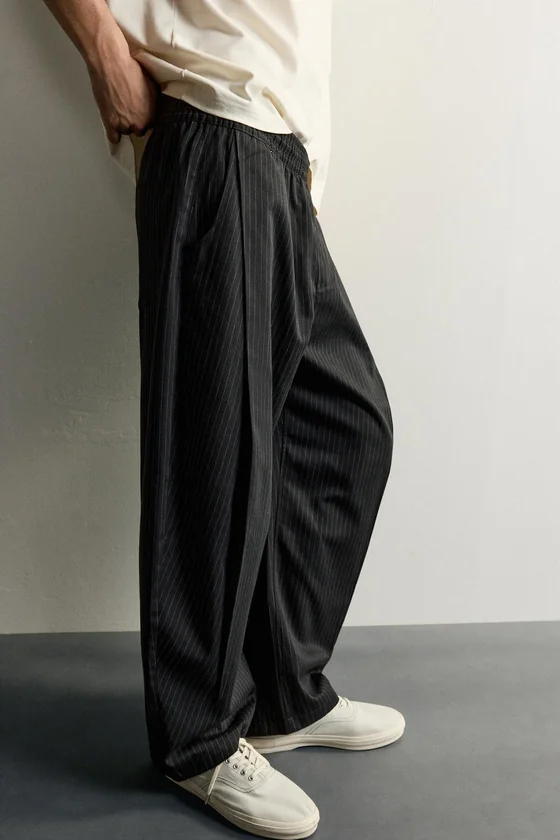 БРЮКИ BALLOON FIT С БОКОВЫМИ ЗАЩИПАМИ