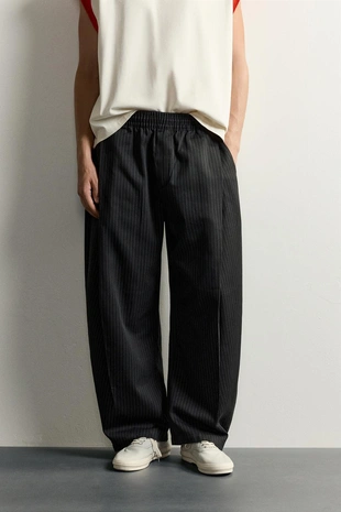 Брюки Balloon Fit с боковыми защипами