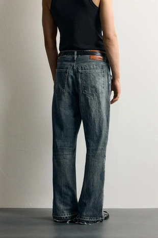 Джинсы Flare Fit