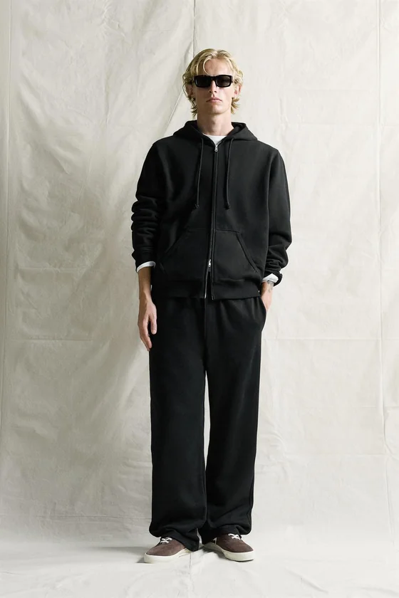 ХУДИ REGULAR FIT НА МОЛНИИ