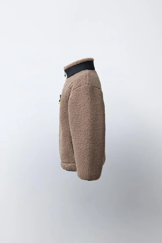 КУРТКА ИЗ ИСКУССТВЕННОЙ ОВЧИНЫ
