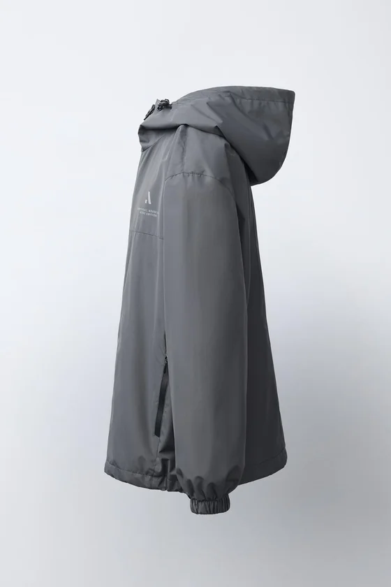 ЛЕГКАЯ КУРТКА WATER REPELLENT