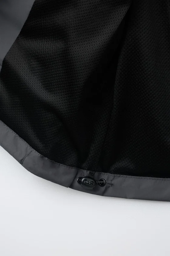 ЛЕГКАЯ КУРТКА WATER REPELLENT
