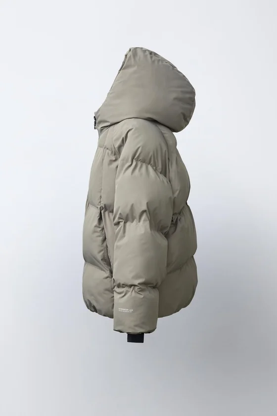 СТЕГАНАЯ КУРТКА С КАПЮШОНОМ WATER REPELLENT