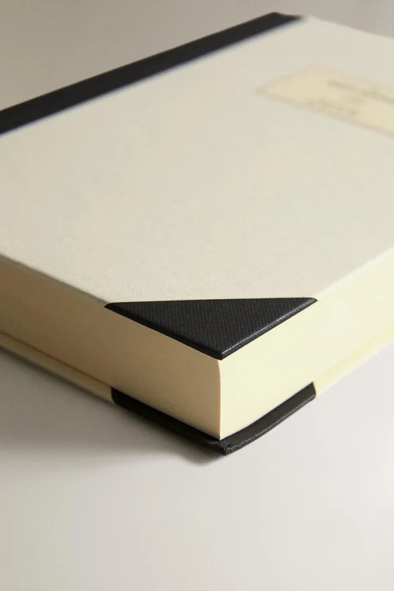 Ежедневник daily view diary