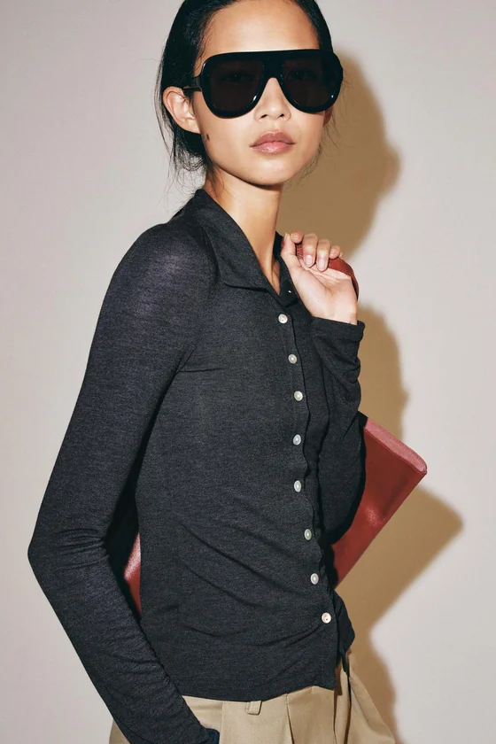 ТОП С ПУГОВИЦАМИ