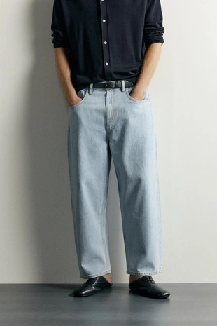Джинсы Tapered Wide Fit- Заказать в России