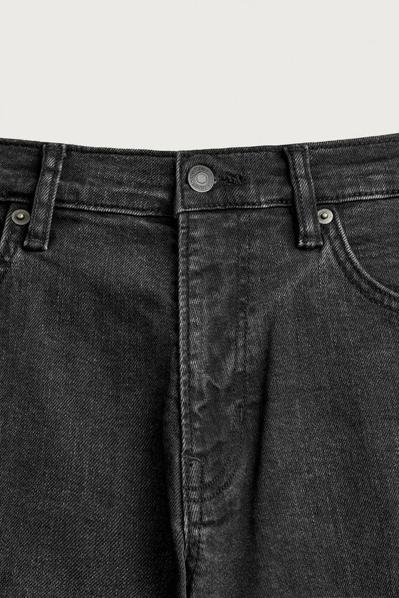 БАЗОВЫЕ ДЖИНСЫ SLIM FIT