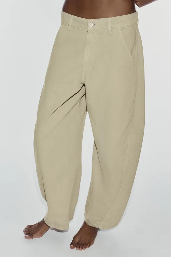 ДЖИНСЫ TRF CHINO BARREL СО СРЕДНЕЙ ПОСАДКОЙ