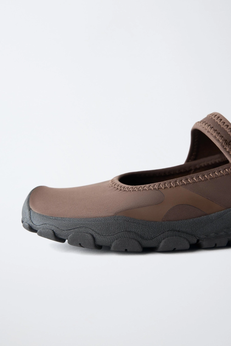Спортивные балетки в стиле barefoot