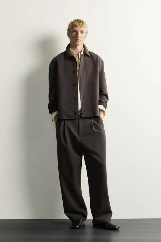БРЮКИ RELAXED FIT СО СКЛАДКАМИ