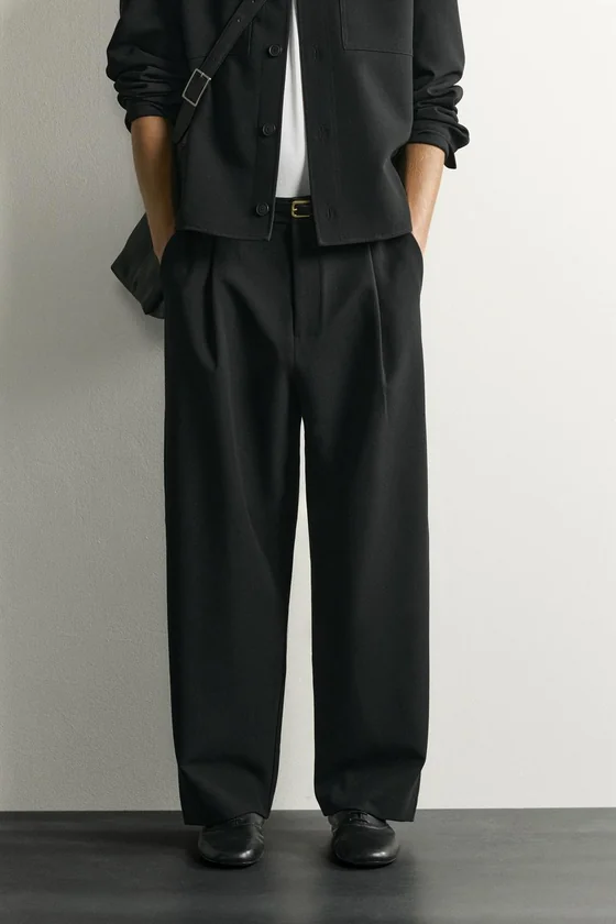БРЮКИ RELAXED FIT СО СКЛАДКАМИ