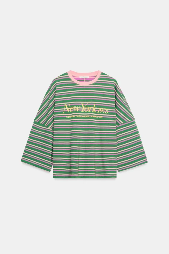 ФУТБОЛКА OVERSIZE В ПОЛОСКУ С НАДПИСЬЮ