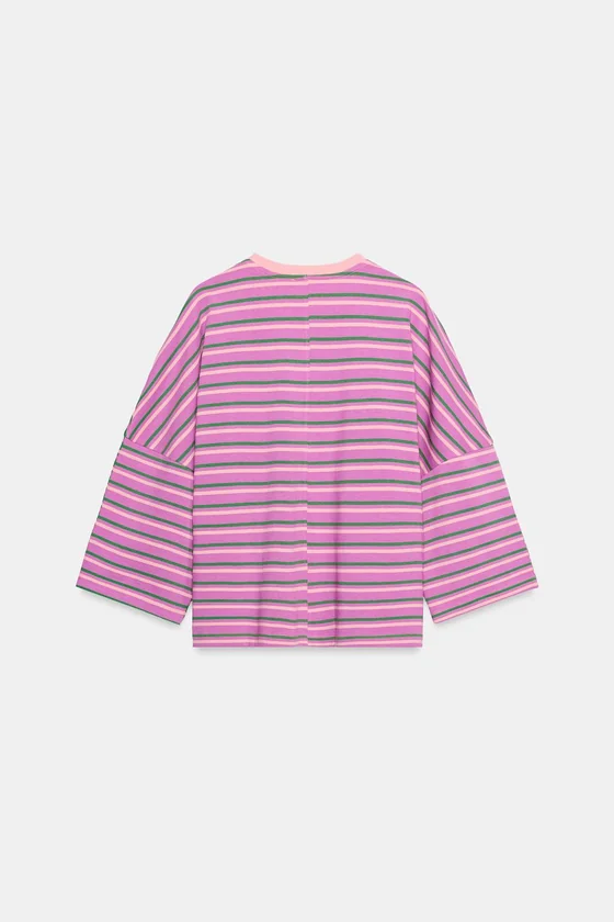 ФУТБОЛКА OVERSIZE В ПОЛОСКУ С НАДПИСЬЮ