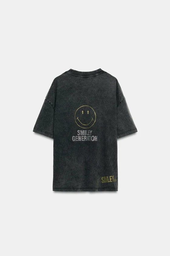 ФУТБОЛКА С ЭФФЕКТОМ ПОТЕРТОСТИ И СТРАЗАМИ SMILEY®