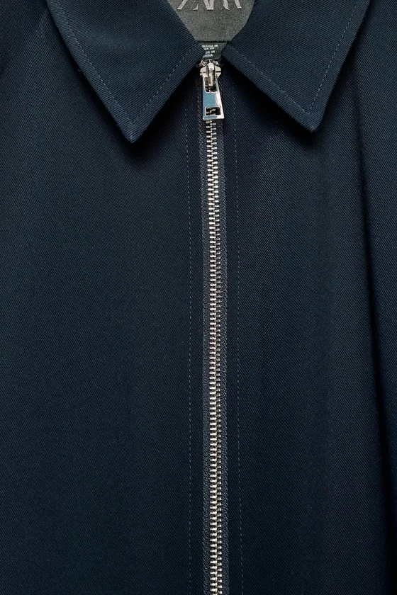 БОМБЕР С ПОДПЛЕЧНИКАМИ — ZW COLLECTION