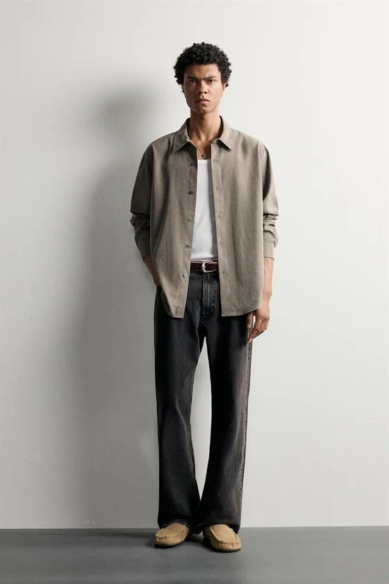 РУБАШКА СТРУЯЩЕГОСЯ ПОКРОЯ RELAXED FIT